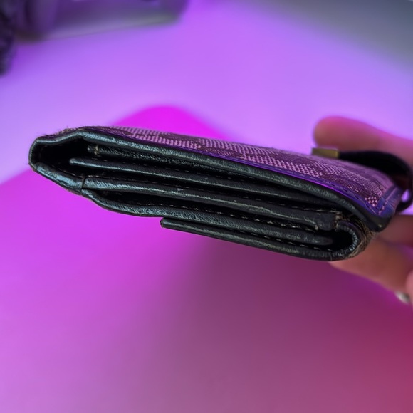 GUCCI Authentic Long Wallet Preloved - Picture 4 of 16